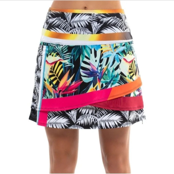 Lucky in Love Pants - LUCKY IN LOVE Womens Bali Stripe Golf Skort sz Large (12) Multi Tropical Color
